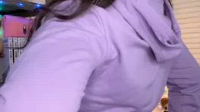 Would you be happy if you saw me under your Christmas tree?