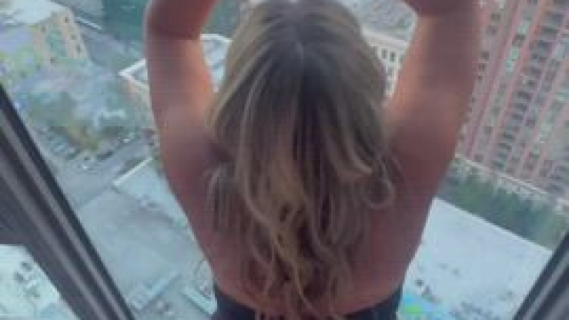 Putting on a show for the guys on the roof below us :) [gif]