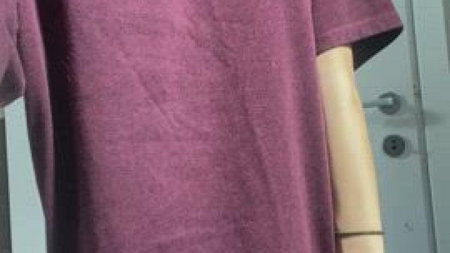 5’1 and 86 lbs, you can lift me and press me against the wall to make sex more i