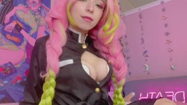 Wanna spread my innie with your tongue?