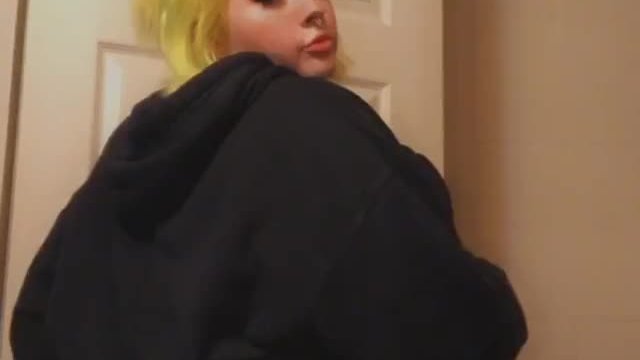 Help hold them up for me? 