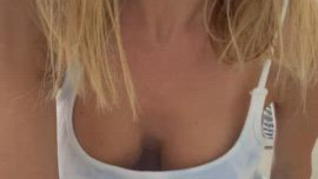 Can Moms Wear Jumpsuits