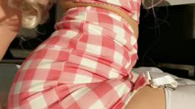 How quickly can I make you hard?