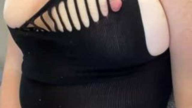 Mommy has no cock for Valentine’s can you provide