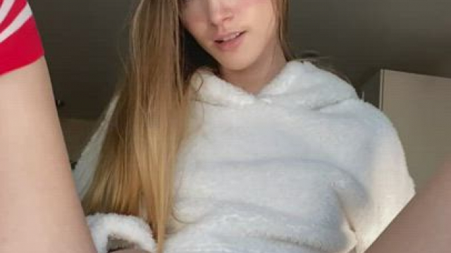 For whoever might appreciate watching my pussy in slow motion