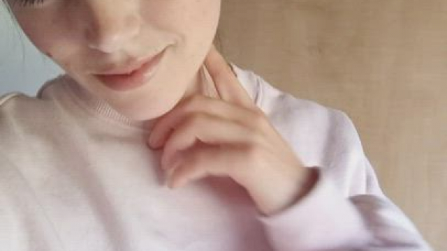 Love wearing a baggy jumper at home and out