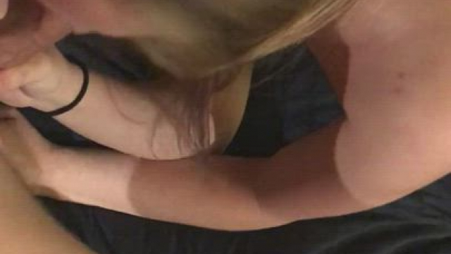 Real amat penis sucking