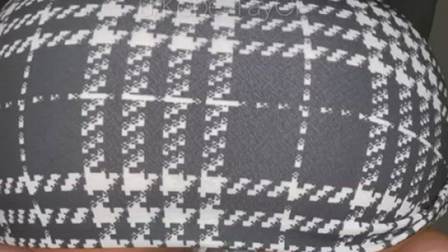 So surprised I could take it this deep. Proud anal slut moment ??