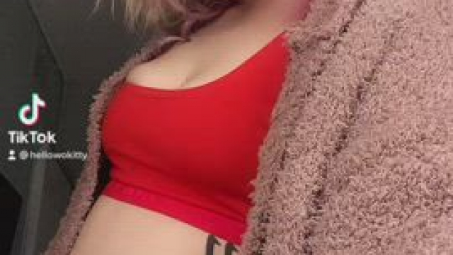 Is red my color? ????