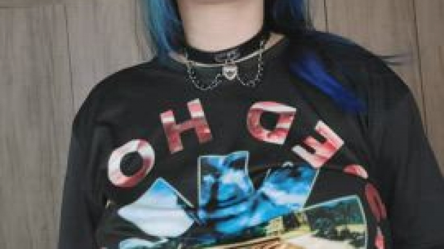 bouncy breasts on your screen