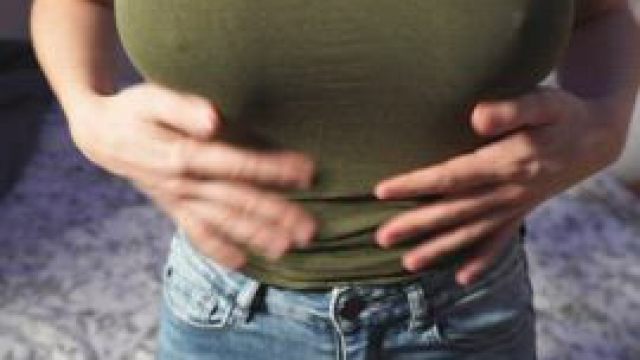 Naturally perky Ds on a tiny 5'2 frame