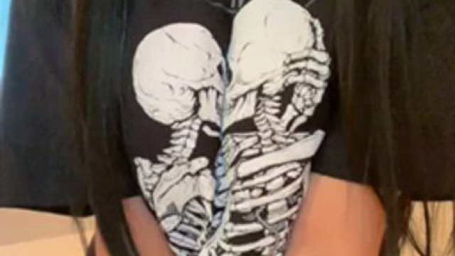 girl spreads her ass for you