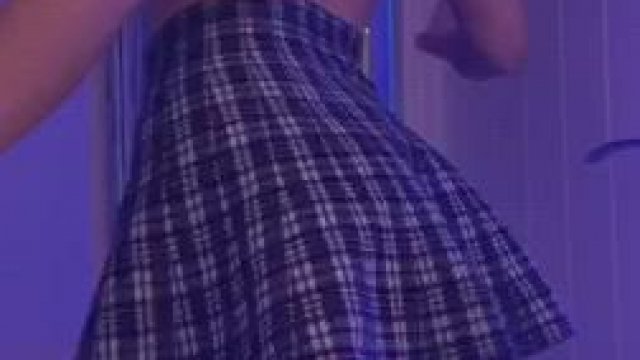 Skirts with no panties