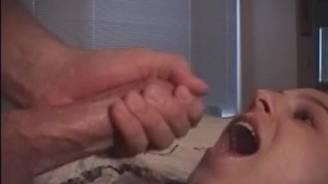 She Wanna Cum in Her Throat