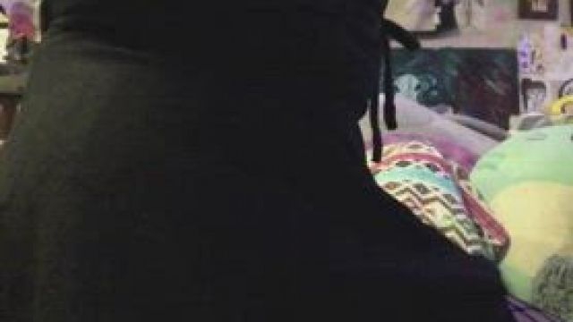 Wanna fuck with the fishnets