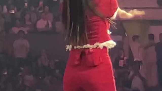 Izone - Hyewon and Chaeyeon