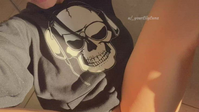 My innie vagina is so small and cutie