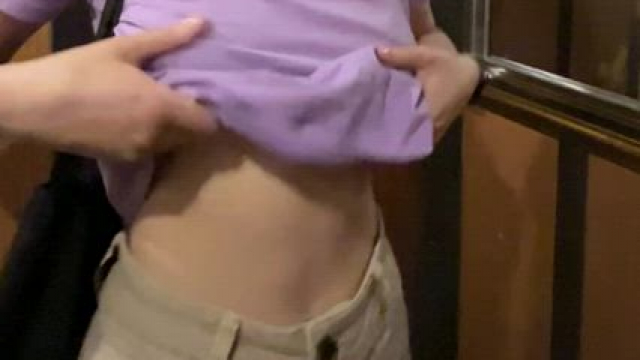 Elevator moment [GIF]