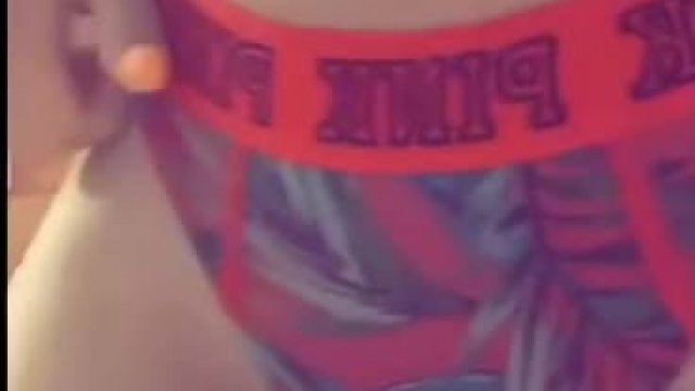 PAWG bent over for you 