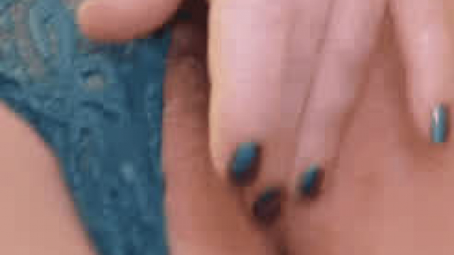 Upvote if you'd like a chance to lick this pussy