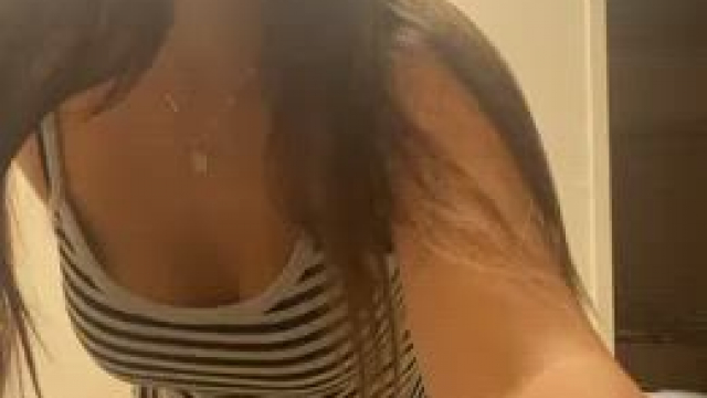 While I was getting ready for bed I got a little horny... I just had to show you