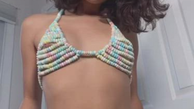 4'10 and Sweet All Over