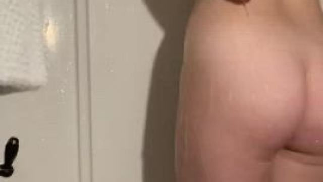 Do you like watching me show off my 18 year old body in the shower?