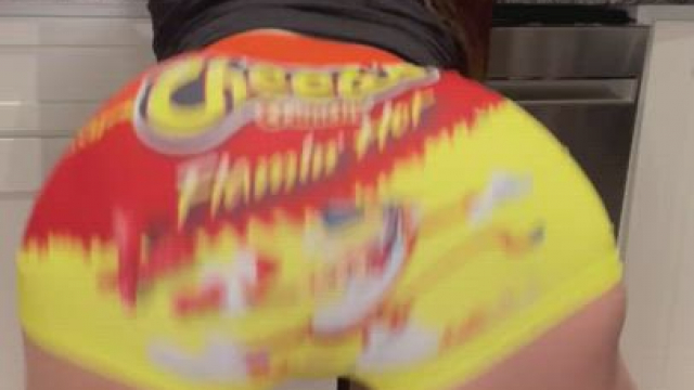 Can I put some Cheeto dust on your dick?