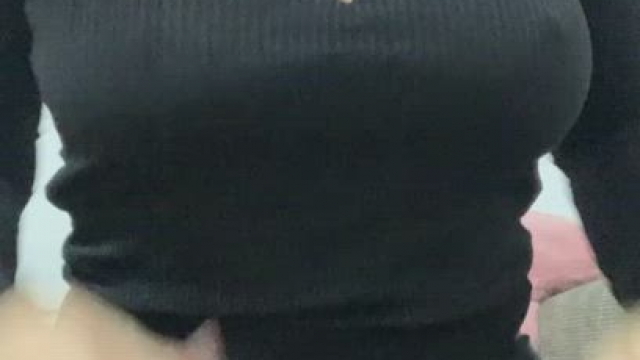 Do old men like young girls like me ?