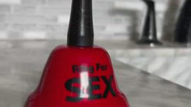 Doing my makeup is always so boring but my maid makes it better