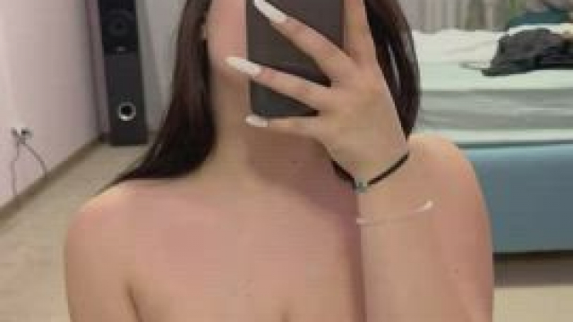 Is it true that guys love seeing boobs of usual moms?