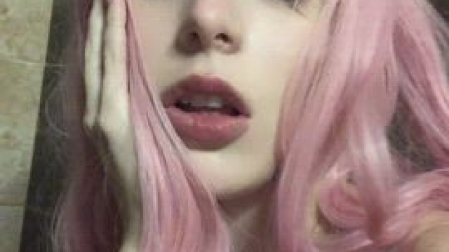 Cum so hard for my pretty little mouth, daddy