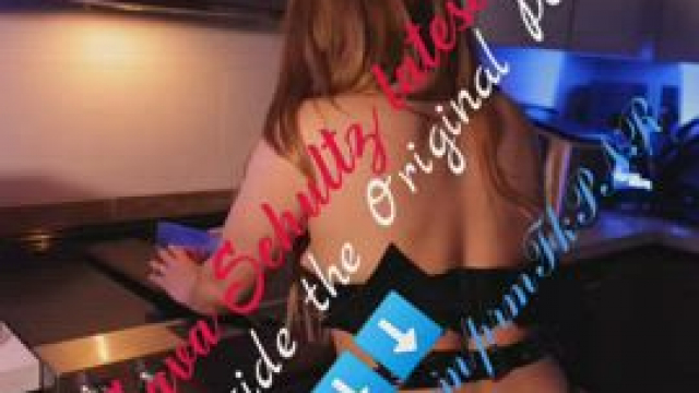 Sava Schultz ,Get her collection in the comment section..