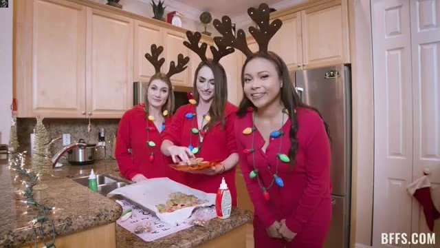 [Dani Damzel & Aria Kai, 23] Adriana Maya - Santa Got Caught