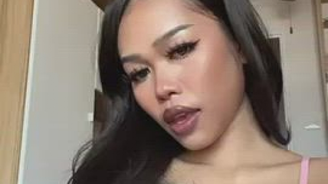 Breakfast or Pussy? Which Tastes Best?