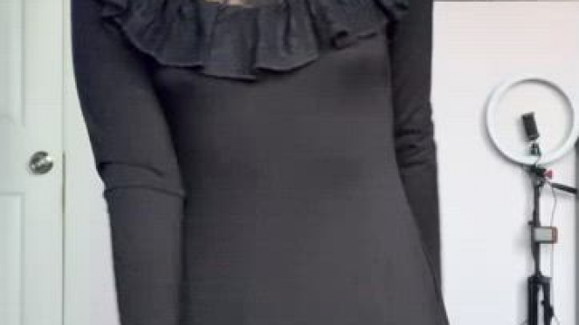 Imagine if I was bouncing on your cock, there would be an earthquake