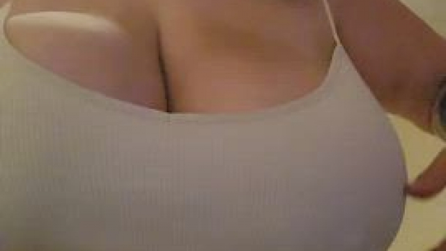 fat tummy fat titties