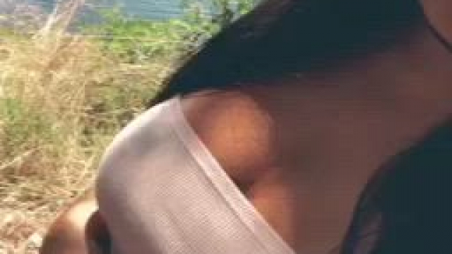 I just love to get naughty outdoors