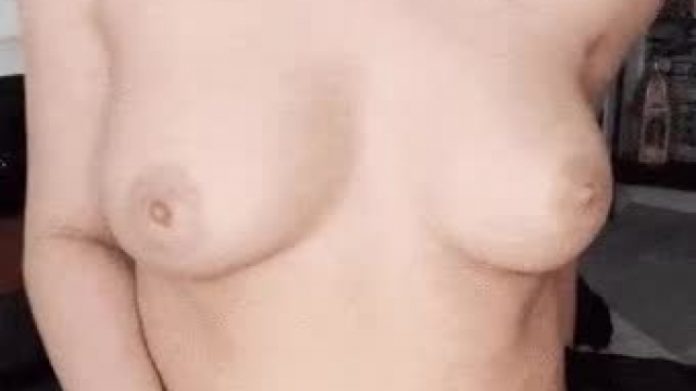 This librarian loves renting out books and showing off her body for others enjoy