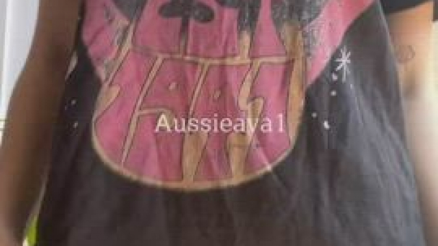 Ny pussy needs to be filled