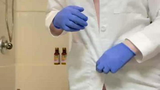 Tiny tight torpedotits