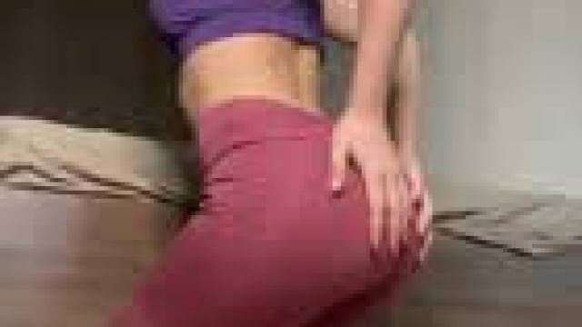 [f][OC] i’m like wifi. i just wanna connect with you