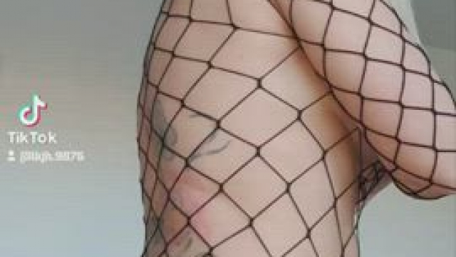 Saggy ass to the win