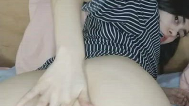 24F Do you wanna help me