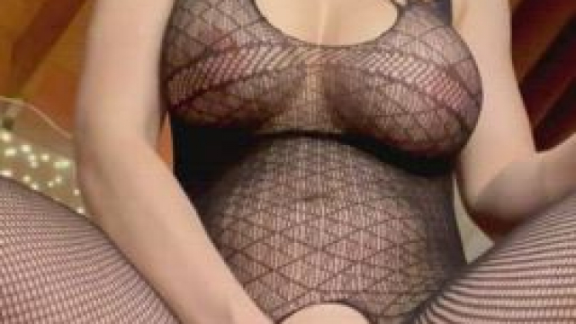 Real men love squirters… so here I am