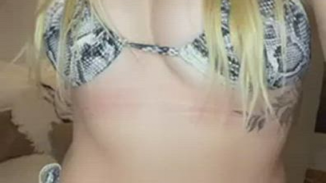 I just want to be happy and naked