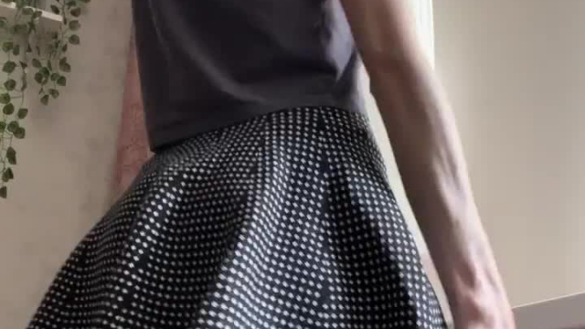 I know you like to guess the color of panties under someone’s skirt