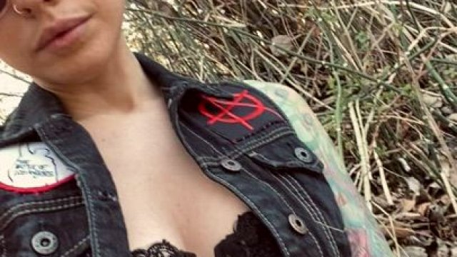 Let’s play in the park and hope someone catches us ;) [GIF]