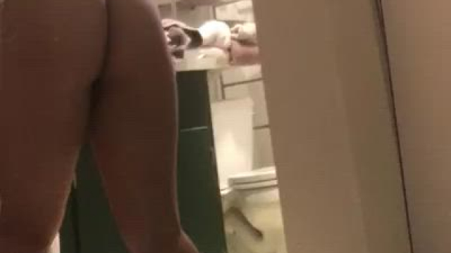 Does my Filipina body look fun in doggy?