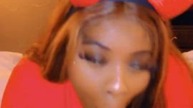 Keep showing me love on Reddit and we might end up like this